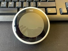 Google nest a0013 usato  Cadegliano Viconago