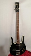 Guitare basse électrique d'occasion  Expédié en France