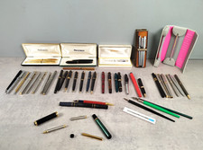 Lot stylos crayons d'occasion  Yffiniac
