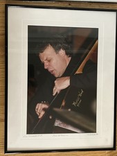 Foto colorida autografada de madeira Marshall numerada músico baixo jazz emoldurado comprar usado Foto colorida autografada de madeira Marshall numerada músico baixo jazz emoldurado comprar usado  Enviando para Brazil