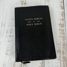 Santa Biblia Holy Bible Bilingual Spanish / English KJV Holman 1988 Faux Leather comprar usado Santa Biblia Holy Bible Bilingual Spanish / English KJV Holman 1988 Faux Leather comprar usado  Enviando para Brazil
