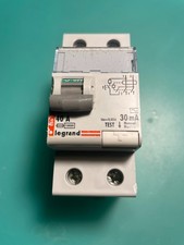 Interrupteur différentiel leg d'occasion Interrupteur différentiel leg d'occasion  Mimizan