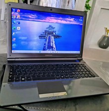 Notebook portatile samsung usato  Carapelle