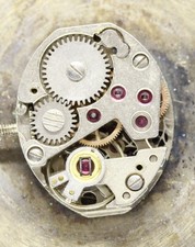 Mouvement montre mécanique d'occasion  Maurecourt