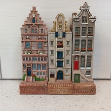 Lilliput lane models for sale  BIGGLESWADE
