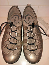 comfort shoes for sale  Saint Simons Island