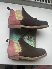 Penelope chilvers wool for sale Penelope chilvers wool for sale  LONDON