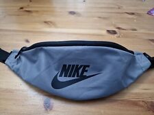 Nike waist bags for sale  HIGH WYCOMBE