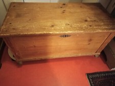 Flachdeckeltruhe 104 49 gebraucht kaufen  Hannover