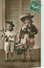 Enfants chapeau portant d'occasion  Vasles