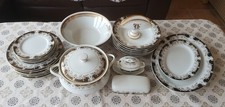 Dinner set consideration for sale  FAREHAM