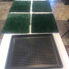 4 almofadas internas para penico de cachorro relva (grama artificial) e bandeja para cães. Exc Cond comprar usado  Enviando para Brazil
