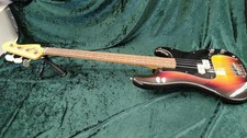 Baixo Fender Japan Precision comprar usado  Enviando para Brazil
