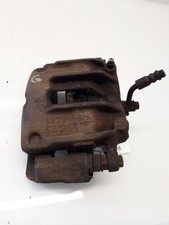 Etrier gauche nissan d'occasion  Athies-sous-Laon