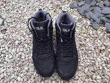 Dlx renton men for sale  HOLYWELL