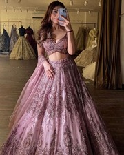 Indian wedding look d'occasion  Expédié en Belgium