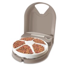 Automatic pet feeder for sale  Verbena