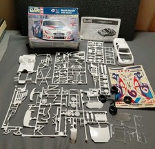 REVELL #6 Mark Martin 2000 Taurus kit de carro 1/24 NASCAR JUNK YARK PEÇAS DE SUCATA comprar usado REVELL #6 Mark Martin 2000 Taurus kit de carro 1/24 NASCAR JUNK YARK PEÇAS DE SUCATA comprar usado  Enviando para Brazil