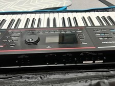 Clavier synthétiseur roland d'occasion Clavier synthétiseur roland d'occasion  Expédié en France