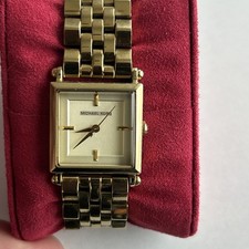 Relógio quadrado feminino Michael Kors MK3093 dourado – Pulseira de aço inoxidável funciona comprar usado  Enviando para Brazil