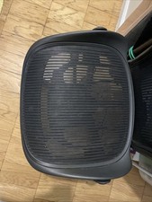Assento Herman Miller Aeron tamanho B estrutura e assento malha comprar usado  Enviando para Brazil