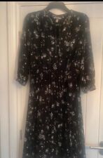 Size floral pleated for sale  ST. HELENS