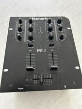 Numark m101 mixer d'occasion  Lambersart
