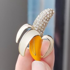 Broche prendedor de plátano con diamantes de imitación de moda insignia prendedor de frutas mujeres ramillete joyería regalo segunda mano  Embacar hacia Mexico