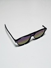 Lunettes : pièces d'occasion Lunettes : pièces d'occasion Marseille XIV