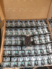 Estojo de 80 RECEPTÁCULOS Eaton Wd 8300B GRAU HOSPITALAR 20A, 125V Marrom    comprar usado  Enviando para Brazil