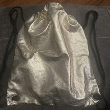 Usado, Mochila de cordão Forever 21 dourada metálica comprar usado  Enviando para Brazil