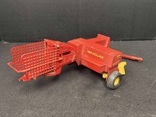 Ertl new holland for sale  Wallingford