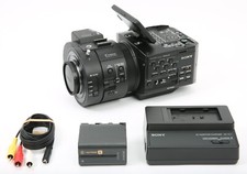 Câmera Filmadora Sony NEX-FS700R 4K Exmor Super 35mm Sensor CMOS (Somente o Corpo) 760 Horas comprar usado  Enviando para Brazil