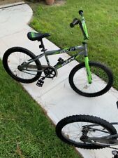 Boys green huffy for sale  Savannah