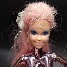 Boneca vintage Mattel Spectra Shimmeron corpo metálico enfeite rosa cabelo com laço 1986  comprar usado Boneca vintage Mattel Spectra Shimmeron corpo metálico enfeite rosa cabelo com laço 1986  comprar usado  Enviando para Brazil