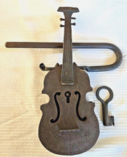 Large vintage violin for sale  Media