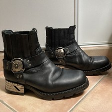 Rare paire bottines d'occasion  Falicon