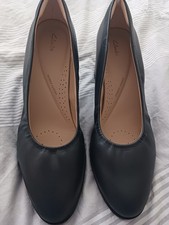 Clarks court shoes for sale  BRISTOL