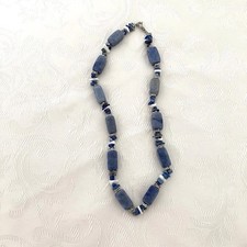 Collier pierres naturelles d'occasion  Expédié en Belgium