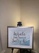 Arte de parede com moldura de ar salgado Inhale The Sweet (casa de praia, quarto, banheiro) comprar usado  Enviando para Brazil