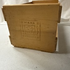 Suporte de armazenamento Napa Valley madeira CD DVD rack prateleira caixa comprar usado Suporte de armazenamento Napa Valley madeira CD DVD rack prateleira caixa comprar usado  Enviando para Brazil