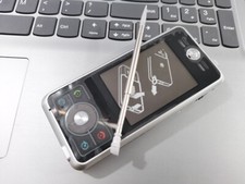 99% Novo Motorola E6e Music Telefone Escrito à Mão Tela Sensível Ao Toque GSM Desbloqueado 4G comprar usado  Enviando para Brazil