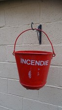 Old bucket fire d'occasion  Expédié en Belgium