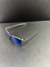 Óculos de sol Oakley prata polarizada XL OO9341-0357 57o18 140 design EUA B2 comprar usado Óculos de sol Oakley prata polarizada XL OO9341-0357 57o18 140 design EUA B2 comprar usado  Enviando para Brazil