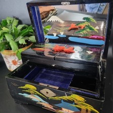Japanese lacquer jewellery for sale  POLEGATE