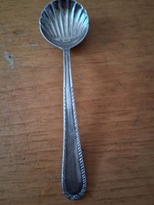 Cucchiaio piccolo portata usato  Spadafora