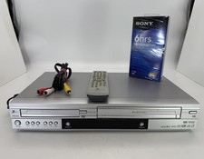 Zenith XBV443 DVD VCR Combo Player VHS/DVD COM CABOS REMOTOS E FITA EM BRANCO  comprar usado  Enviando para Brazil