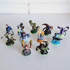 Pacchetto personaggi skylander usato  Spedire a Italy