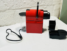 Máquina de fazer cápsulas de café expresso Nespresso Inissia Red C40 comprar usado  Enviando para Brazil