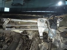 0390241587 front wiper d'occasion  Expédié en Belgium